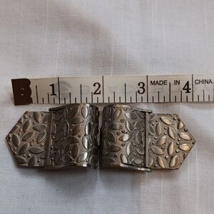 Vintage metal belt buckle